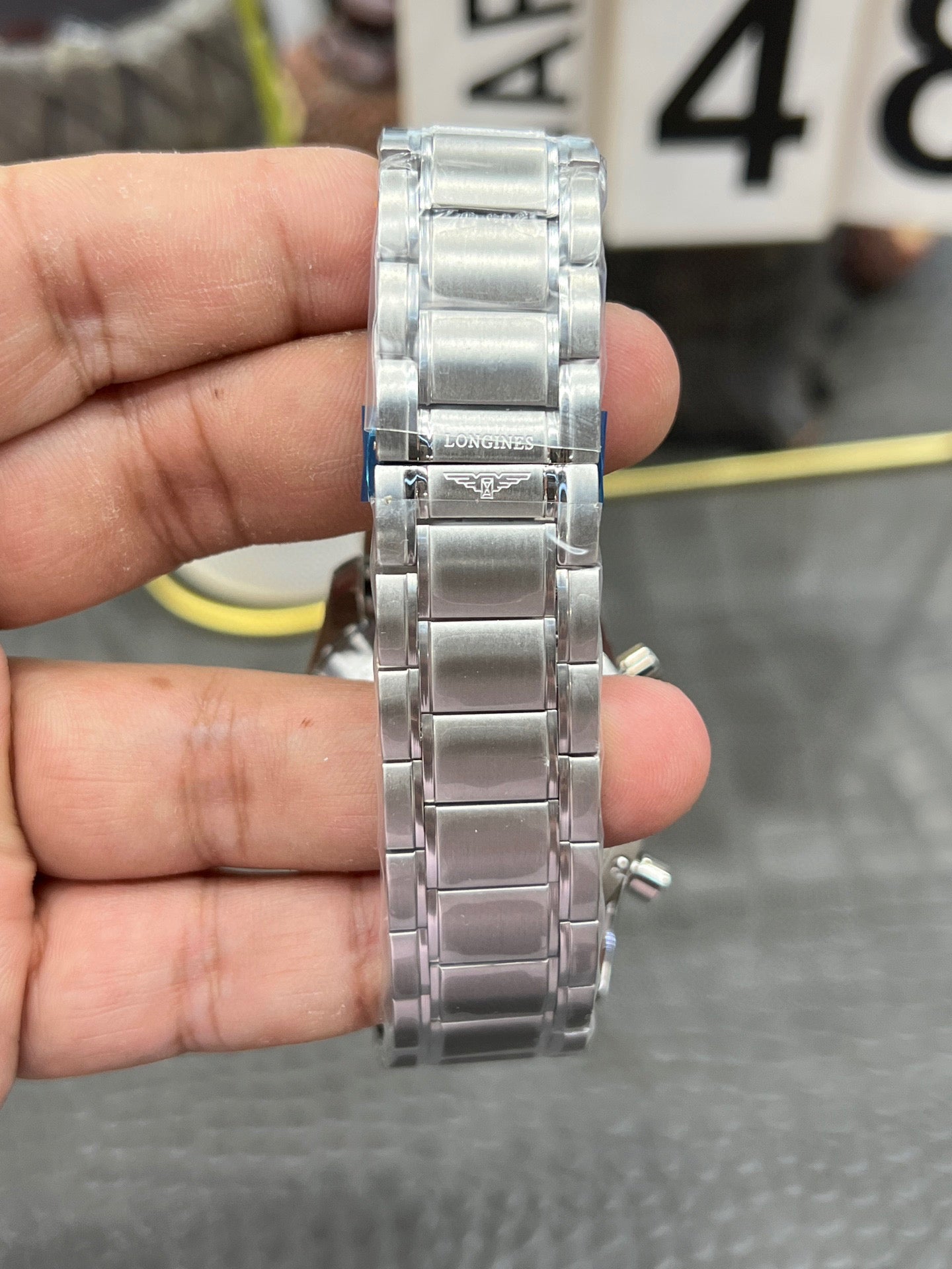 Longines Conquest V.H.P. Chronograph 41 mm – Ref. L3.821.4.93.6