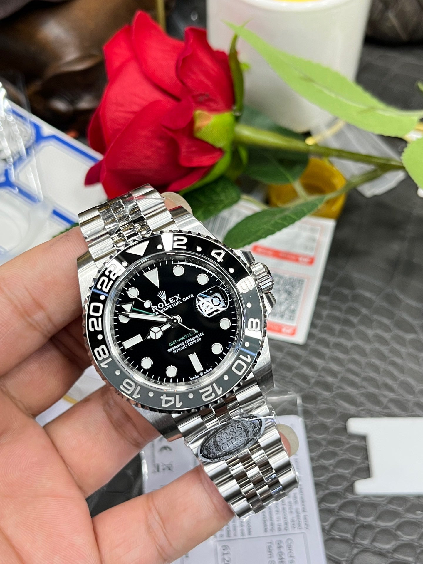 Rolex GMT-Master II 126710GRNR-0003 (Rolex GMT-Master II «серо-чёрный безель»)
