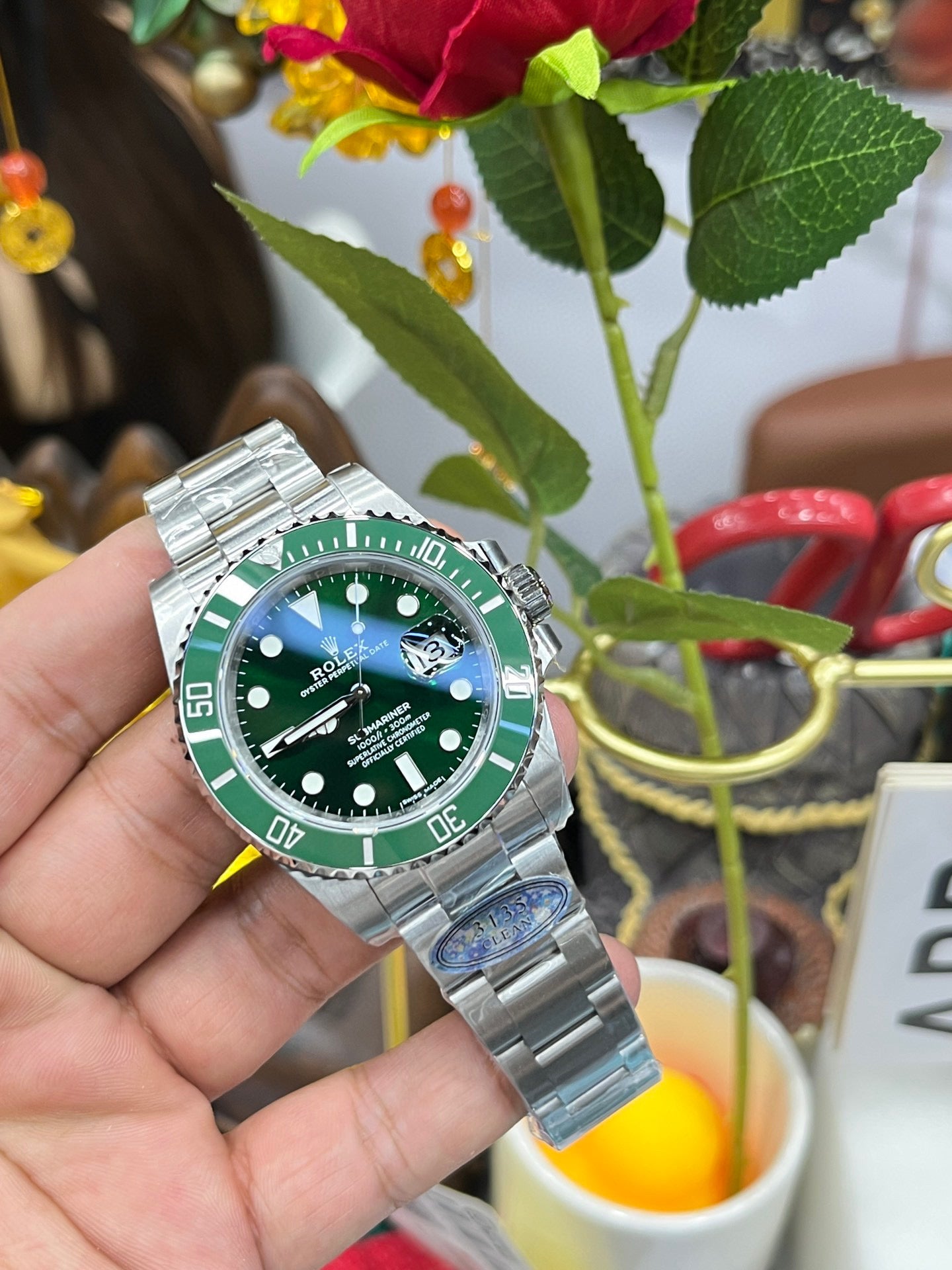 Rolex Submariner Date 116610LV (Rolex Submariner “зелёный люм/Green Hulk”, второе поколение)