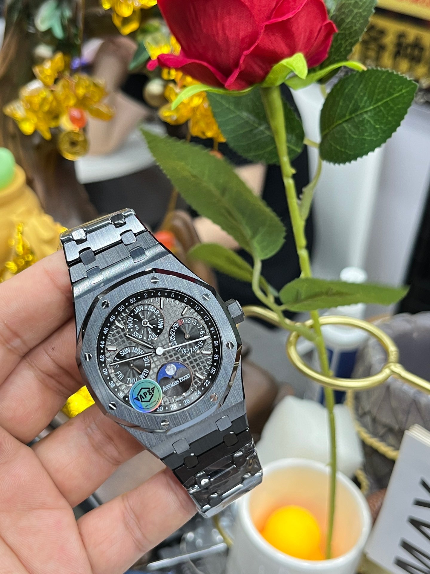 Audemars Piguet Royal Oak Perpetual Calendar 26579CE.OO.1225CE.01 (Audemars Piguet Royal Oak вечный календарь, чёрная керамика)