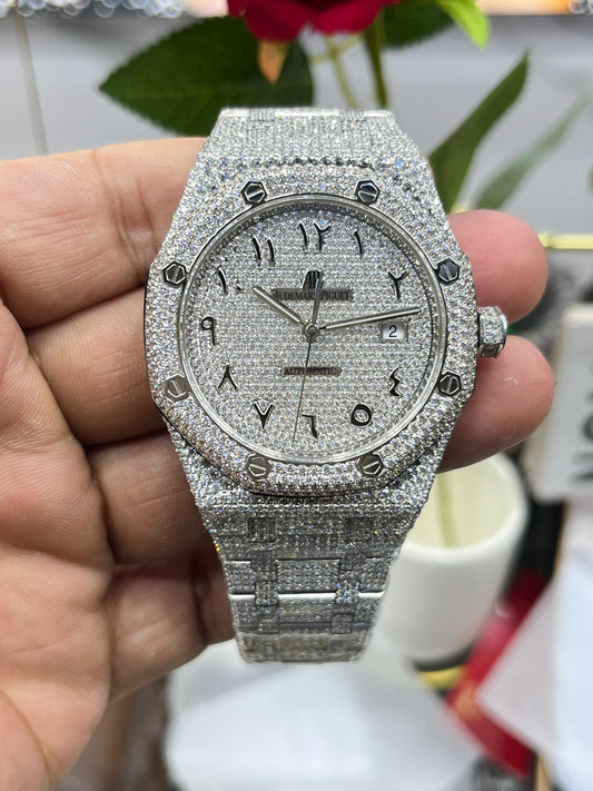 Audemars Piguet Royal Oak 15400 "Full Diamond Paved / Iced Out" – Custom Edition
