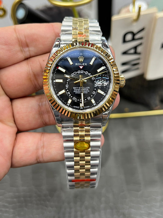 Rolex Sky-Dweller 42 mm – Ref. 336933-0004 (Rolesor Two-Tone, Black Dial, Jubilee Bracelet)