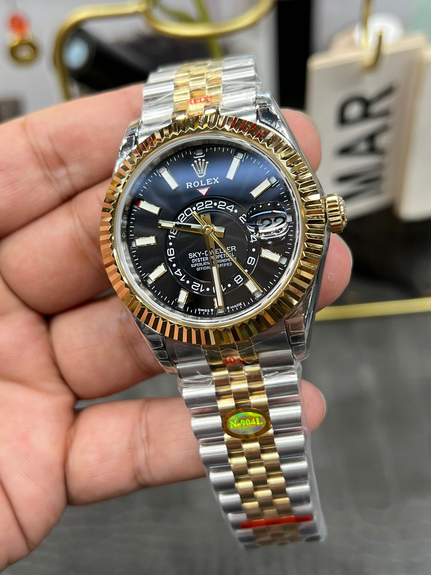 Rolex Sky-Dweller 42 mm – Ref. 336933-0004 (Rolesor Two-Tone, Black Dial, Jubilee Bracelet)
