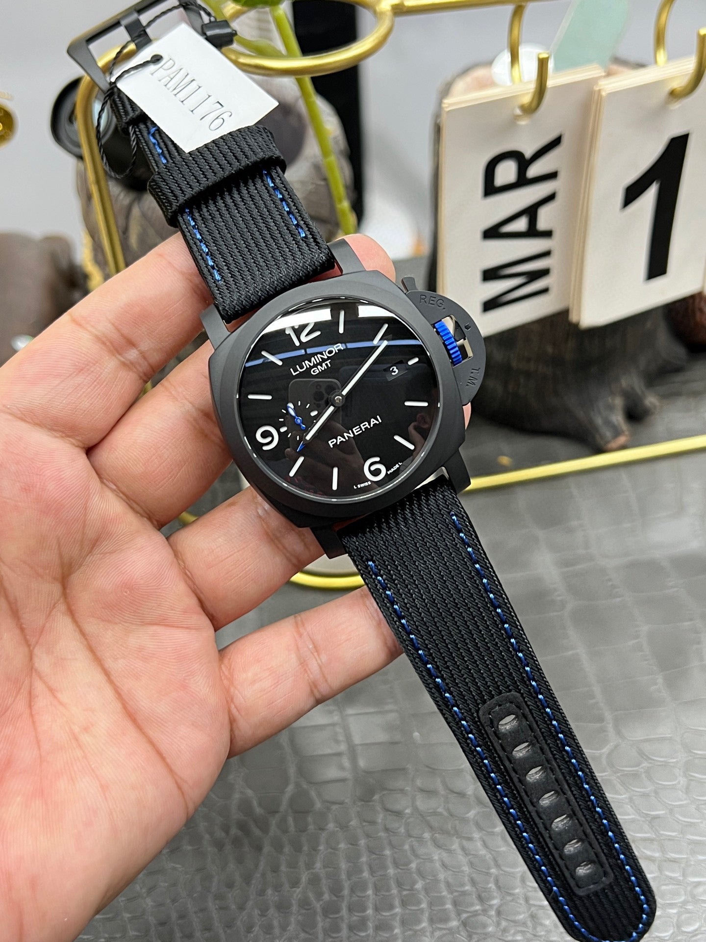 Panerai Luminor Marina 44 mm – Ref. PAM1176 (Black Ceramic Case)