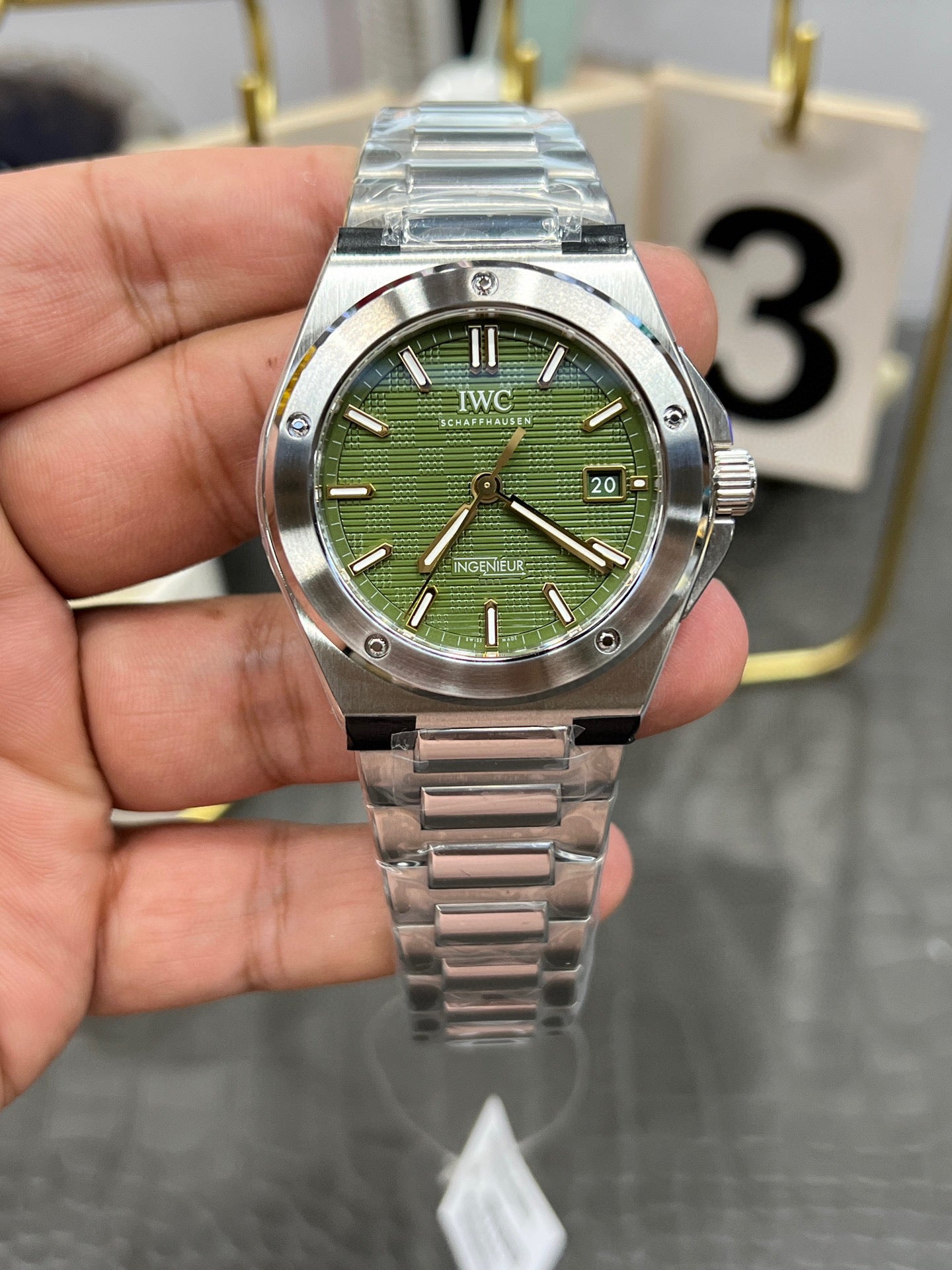 IWC Ingenieur 40 mm – Green Dial