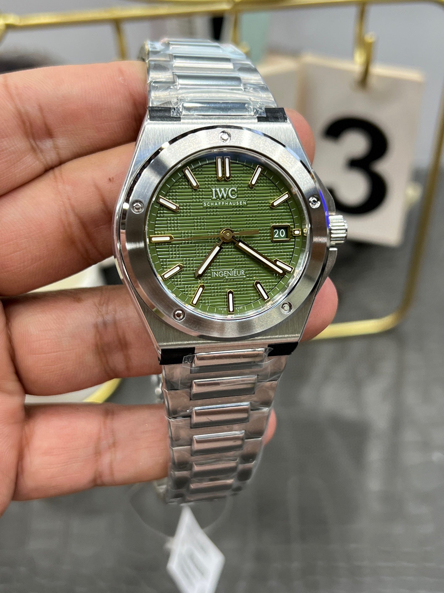 IWC Ingenieur 40 mm – Green Dial