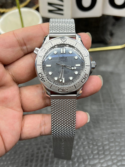 Omega Seamaster Diver 300M Co-Axial Master Chronometer 42 mm – Ref. 210.30.42.20.06.002