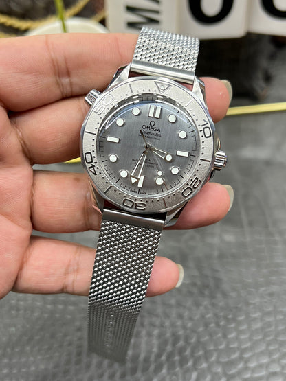 Omega Seamaster Diver 300M Co-Axial Master Chronometer 42 mm – Ref. 210.30.42.20.06.002
