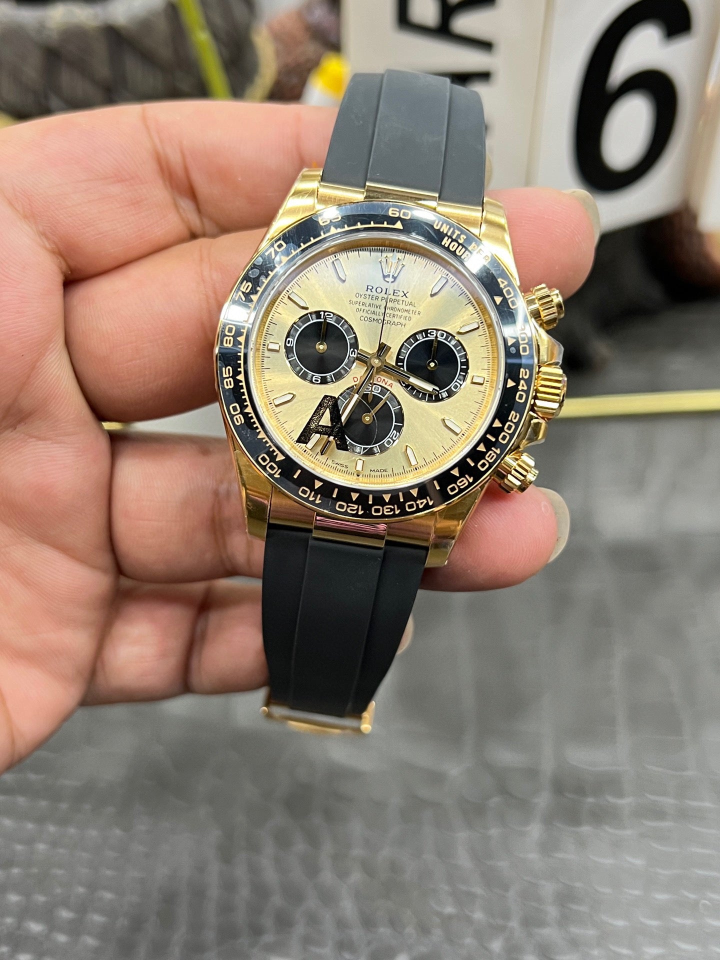 Rolex Cosmograph Daytona 40 mm – Ref. M126518LN-0012