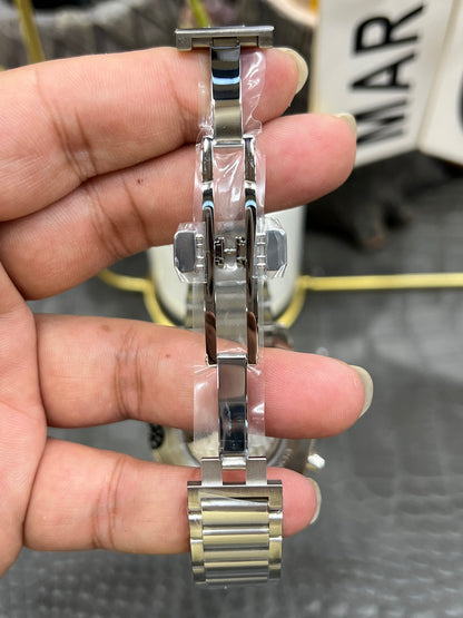 Longines HydroConquest GMT 41 mm – Ref. L3.835.4.72.6