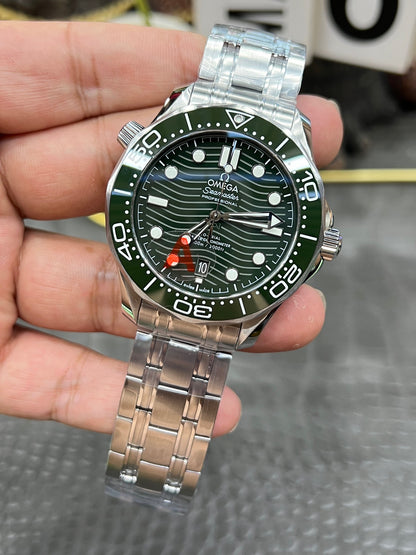 Omega Seamaster Diver 300M Co-Axial Master Chronometer 42 mm – Ref. 210.30.42.20.01.001