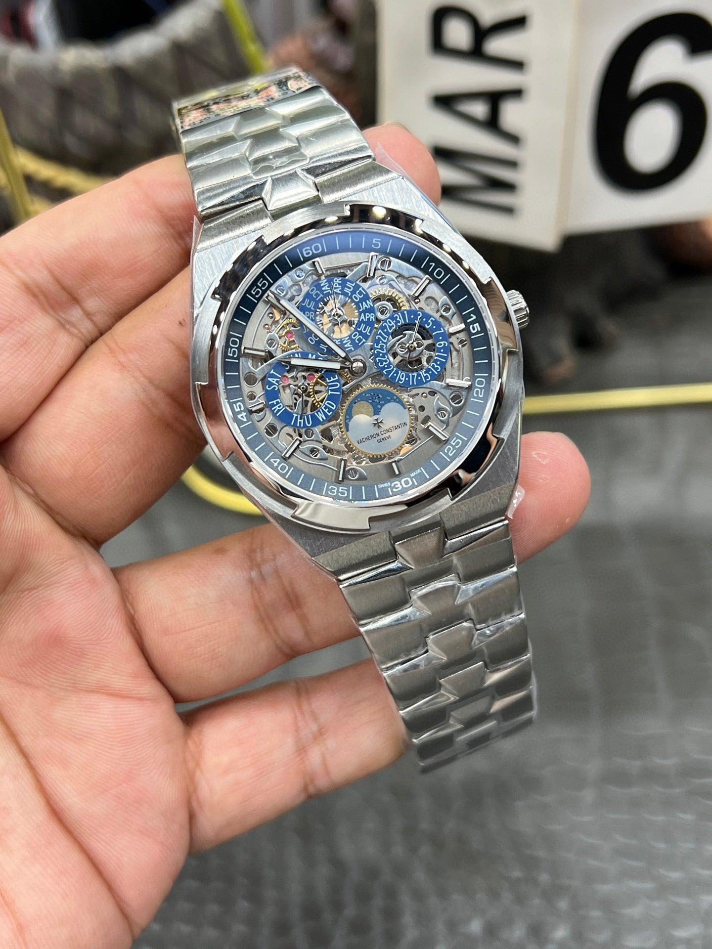 Vacheron Constantin Overseas Perpetual Calendar Ultra-Thin Skeleton 41.5 mm – Ref. 4300V/220G-B946