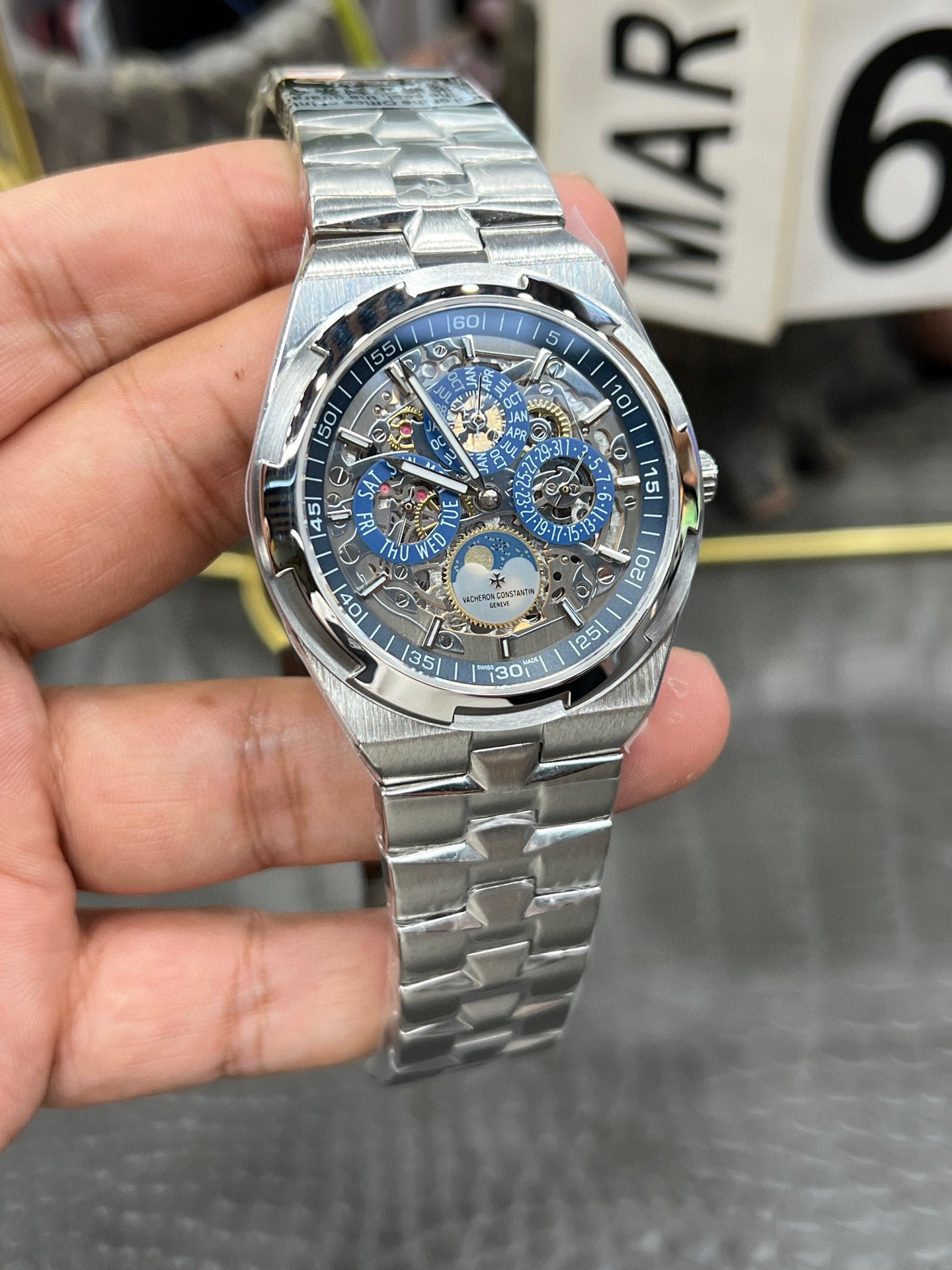 Vacheron Constantin Overseas Perpetual Calendar Ultra-Thin Skeleton 41.5 mm – Ref. 4300V/220G-B946