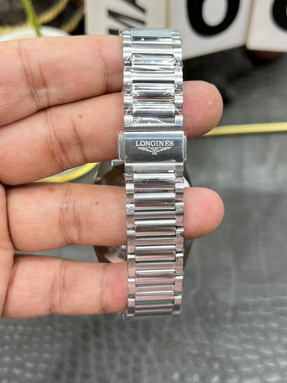 ChatGPT 说：  Longines Master Collection Chronograph 41 mm – Ref. L3.830.4.92.6