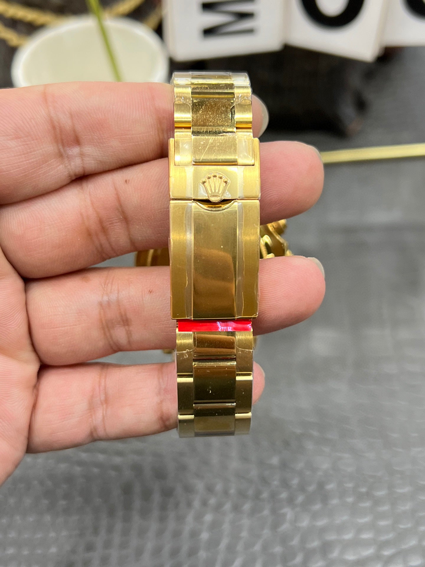 Rolex Cosmograph Daytona 40 mm – Ref. 126508 “Green Gold”