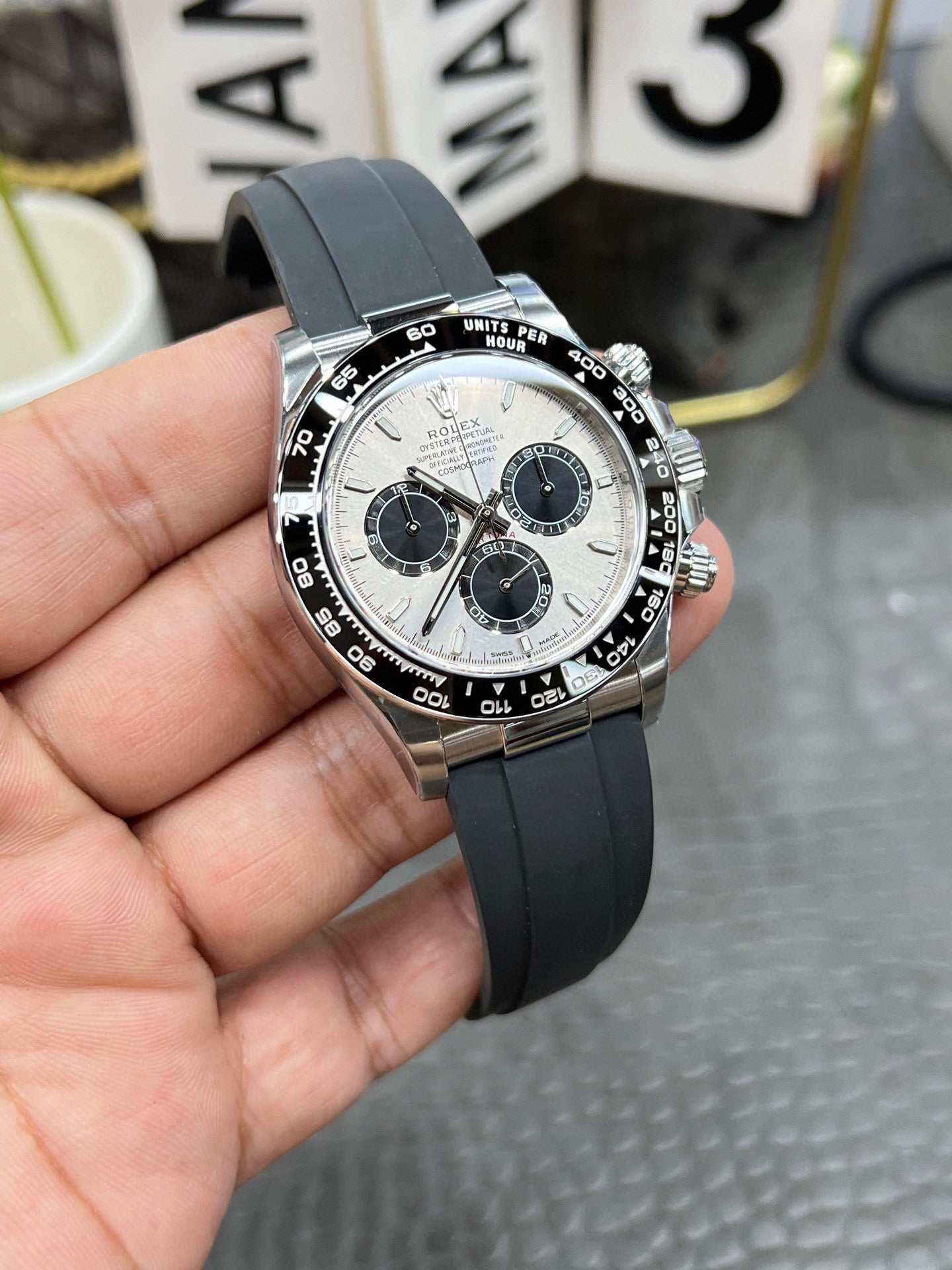 Rolex Cosmograph Daytona 40 mm – Ref. m126519LN-0006