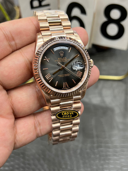 Rolex Day-Date 40 mm – Ref. m228235-0055
