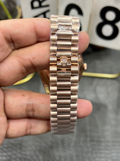 Rolex Day-Date 40 mm – Ref. m228235-0055