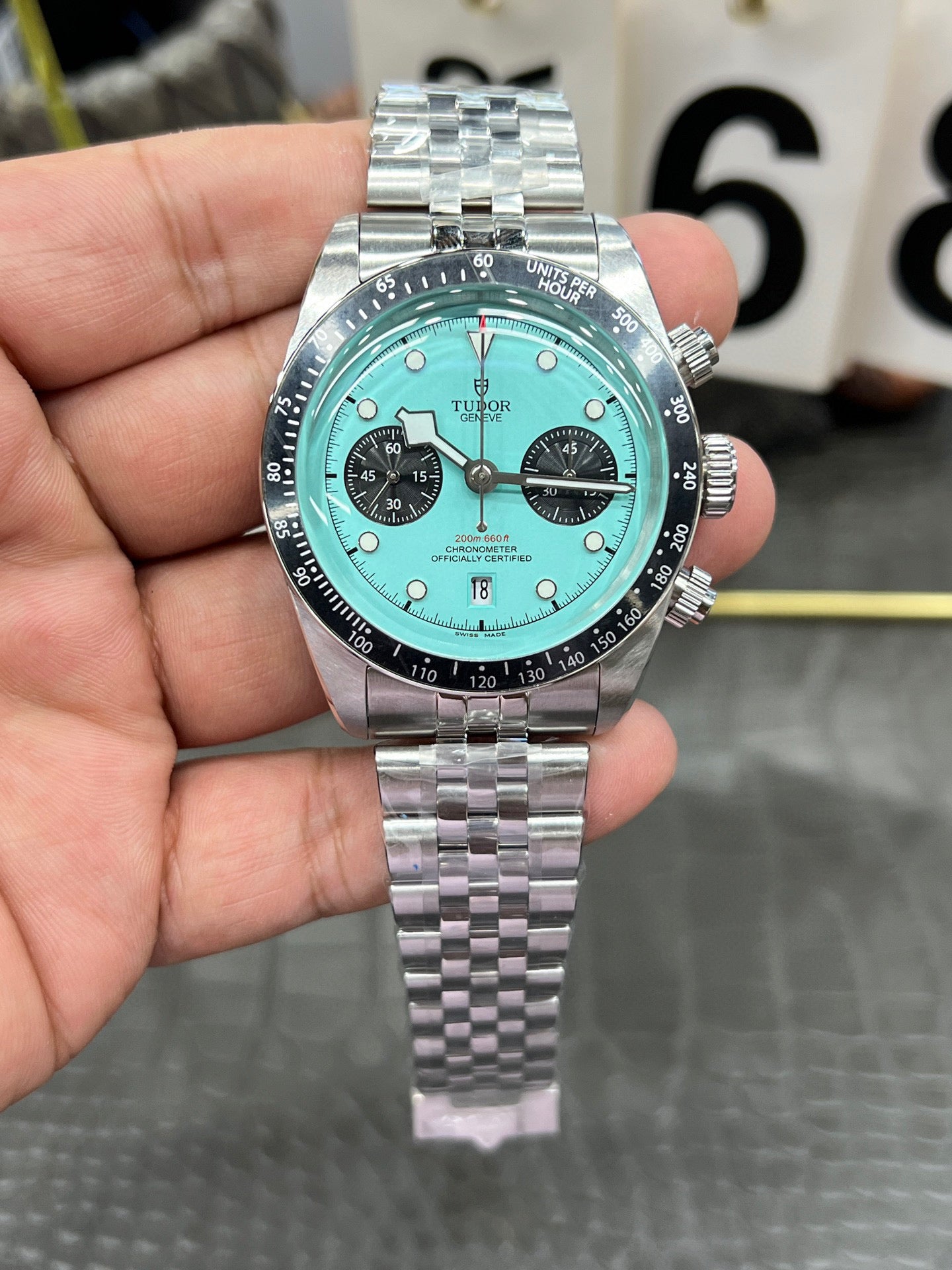 Tudor Black Bay Chrono Ref. M79360N-0024 “41mm Steel / Turquoise Dial”