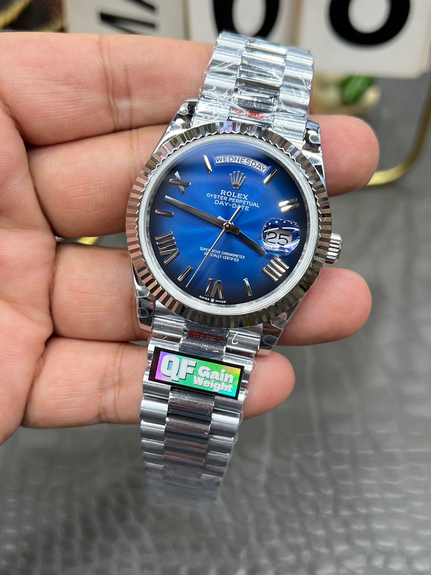 Rolex Day-Date 40 Ref. M228239-0076 “40mm 18-kt White Gold / Blue Ombré Dial”