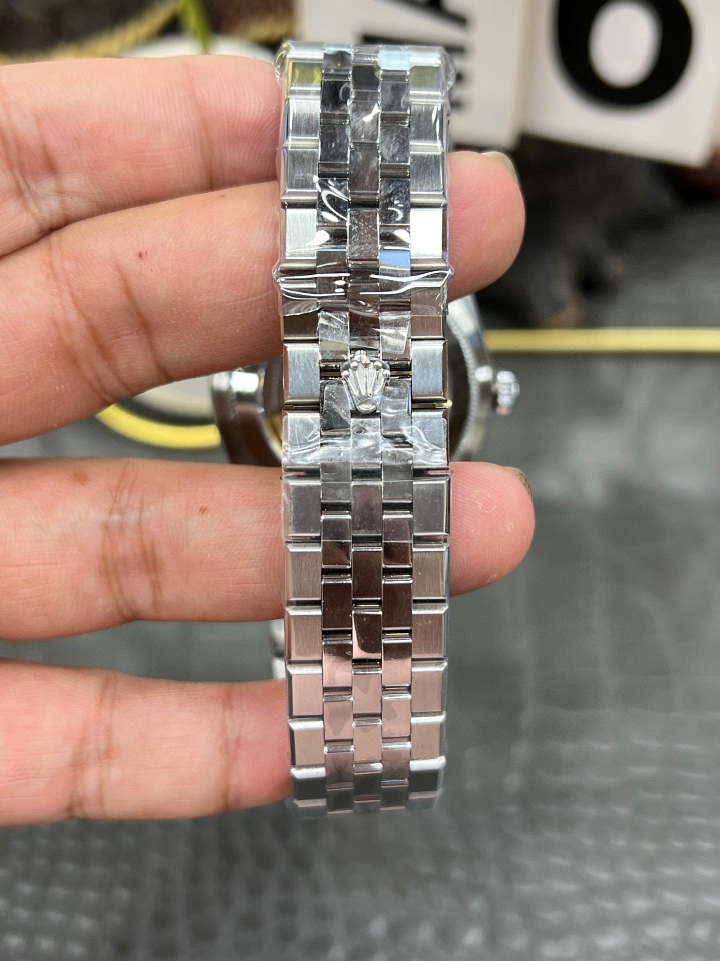 Rolex Land-Dweller 40 Ref. M127336-0001 “40mm Platinum / Ice Blue Honeycomb Dial”
