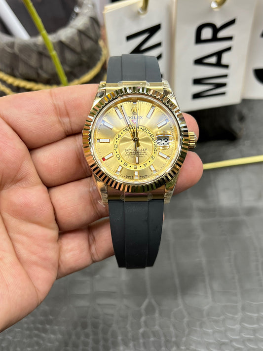 Rolex Sky-Dweller Ref. M336238-0001 “42mm Yellow Gold / Champagne Dial / Oysterflex