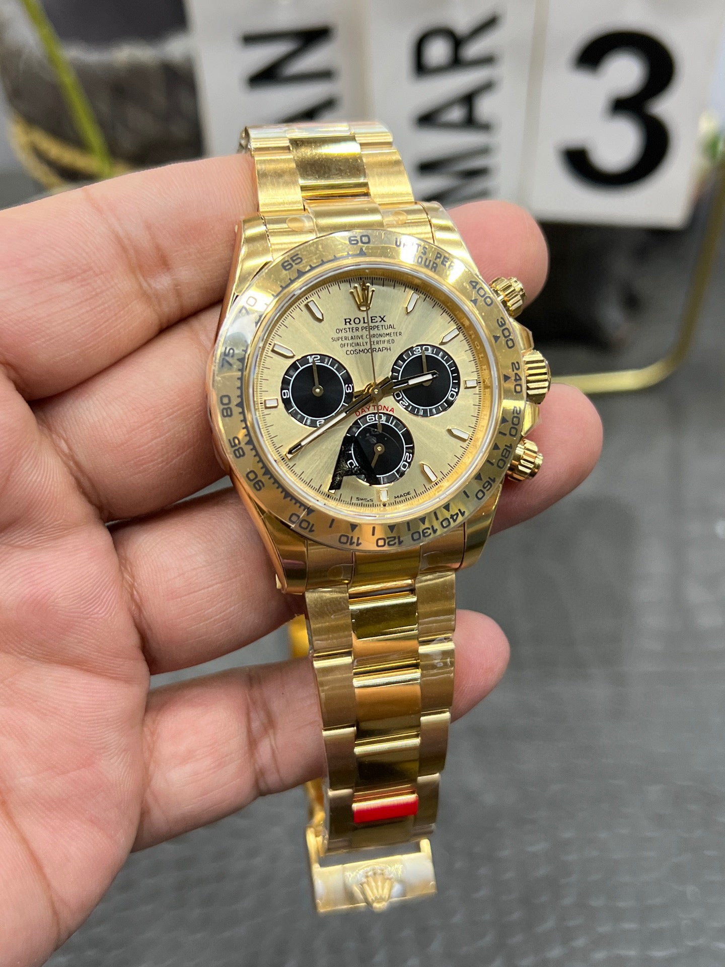 Rolex Cosmograph Daytona Ref. M126508-0006 “40mm Yellow Gold / Golden and Bright Black Dial