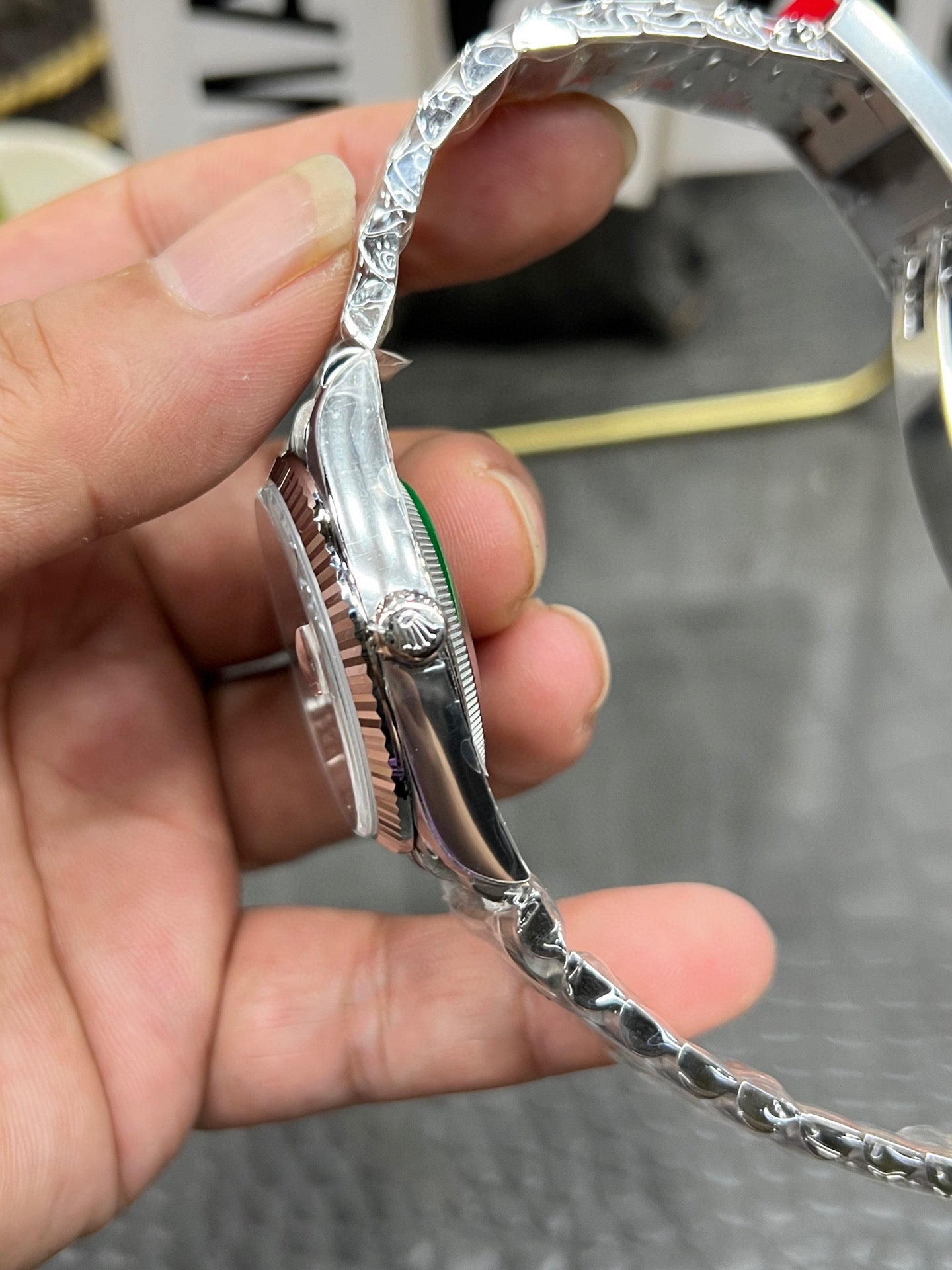 Rolex Datejust 36 Ref. M126234-0020 “36mm Steel & White Gold / Mother-of-Pearl Diamond Dial