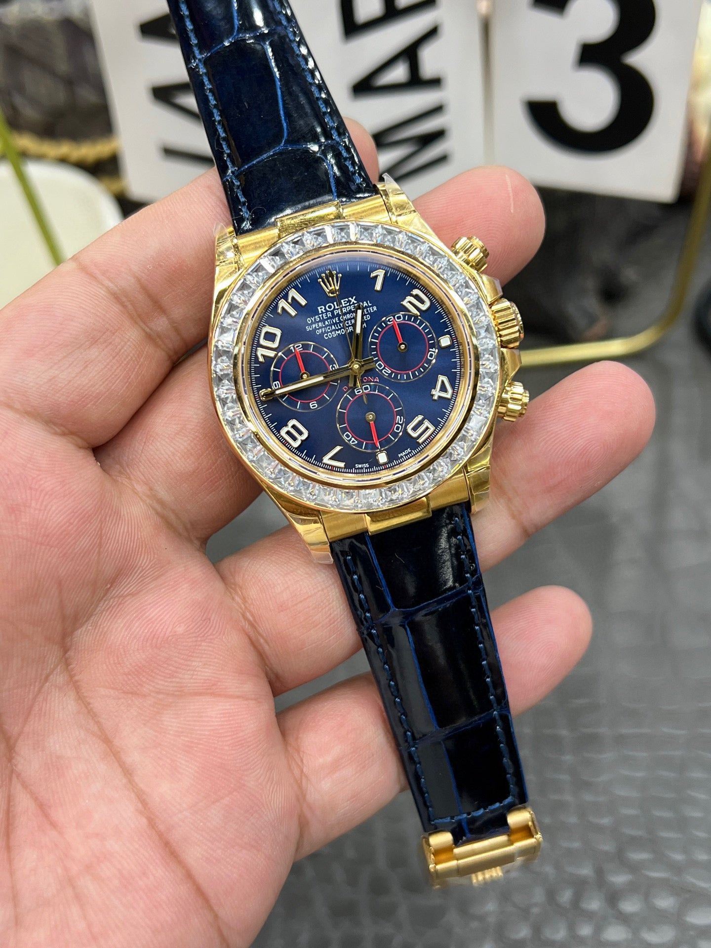 Rolex Cosmograph Daytona Ref. 116518 “40mm Yellow Gold / Multiple Dial Options