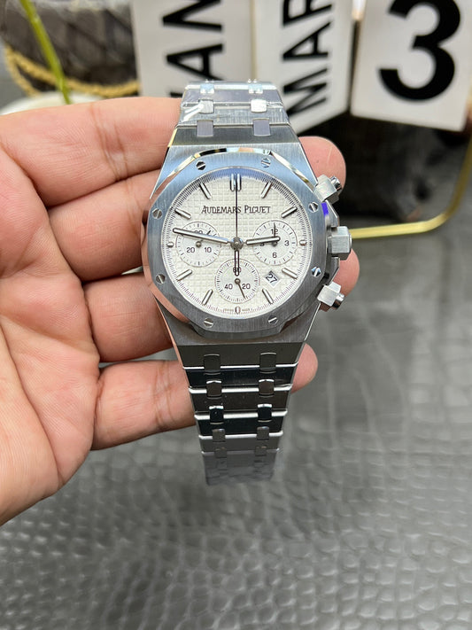 Audemars Piguet Royal Oak Chronograph Ref. 26240ST.OO.1320ST.07 “41mm Steel / Silver ‘Grande Tapisserie’ Dial”