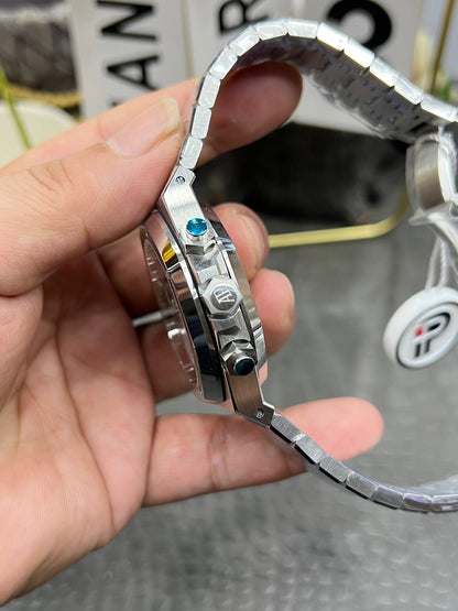 Audemars Piguet Royal Oak Chronograph Ref. 26240ST.OO.1320ST.07 “41mm Steel / Silver ‘Grande Tapisserie’ Dial”