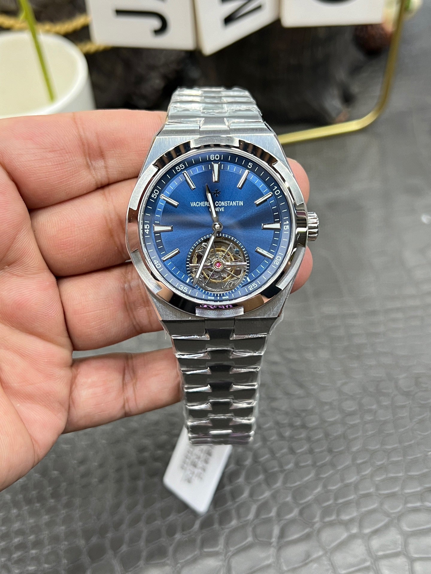 Vacheron Constantin Overseas Tourbillon Ref. 6000V/110A-B544 “42.5mm Stainless Steel / Blue Dial