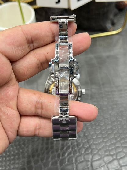 Vacheron Constantin Overseas Tourbillon Ref. 6000V/110A-B544 “42.5mm Stainless Steel / Blue Dial