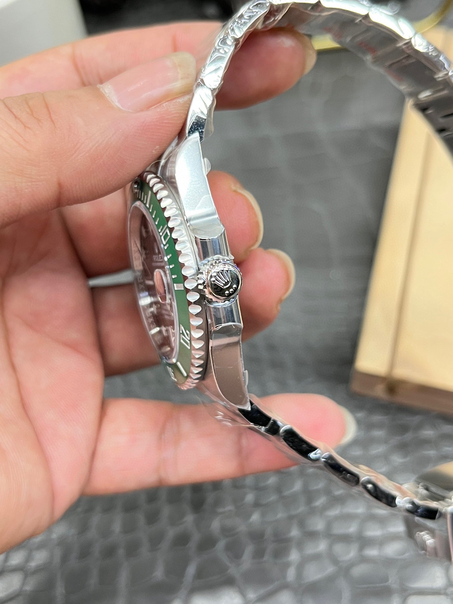 Rolex Submariner Date Ref. 116610LV-0002 “40mm Stainless Steel / Green Dial & Bezel