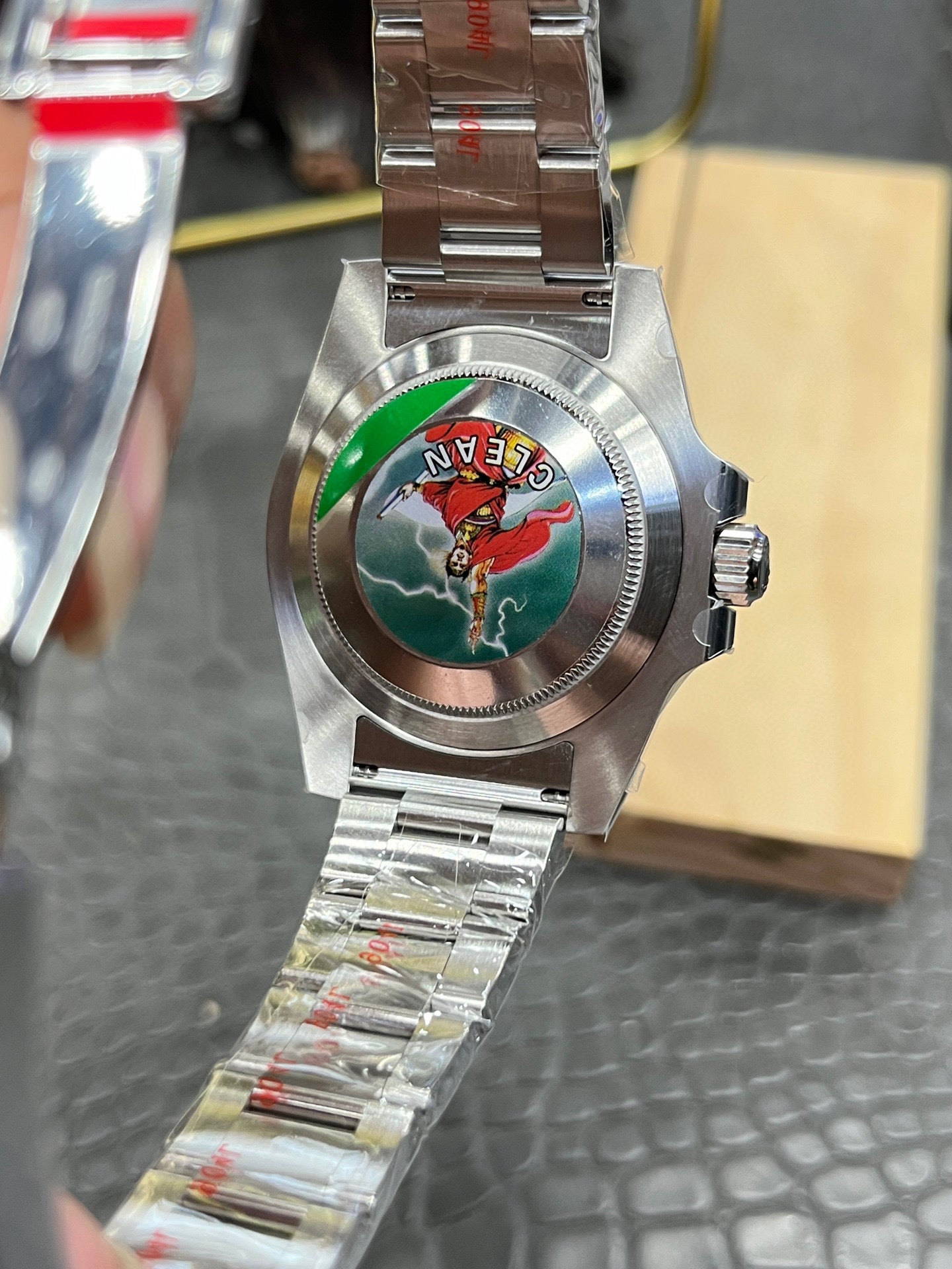 Rolex Submariner Date Ref. 116610LV-0002 “40mm Stainless Steel / Green Dial & Bezel
