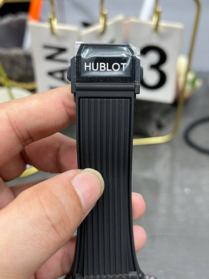 Hublot Big Bang Unico 45 Carbon Ref. 411.QX.1170.RX