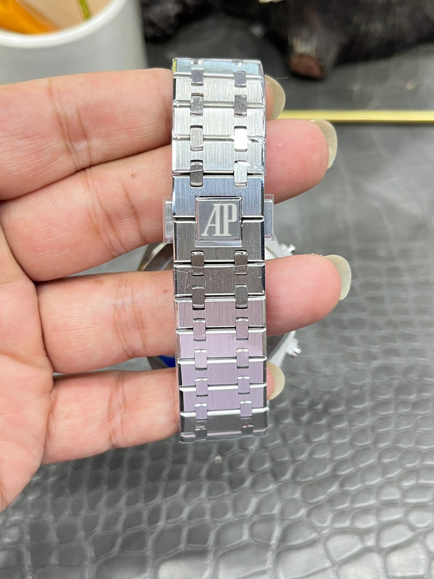 Audemars Piguet Royal Oak 26240ST.OO.1320ST.05