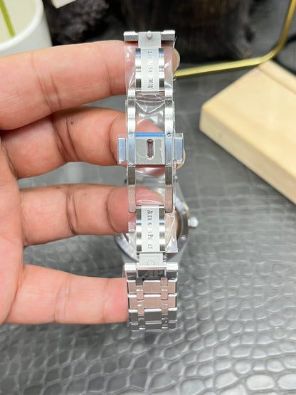 Audemars Piguet Royal Oak Selfwinding 77451ST.ZZ.1361ST.03