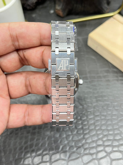 Audemars Piguet Royal Oak Selfwinding 77451ST.ZZ.1361ST.03