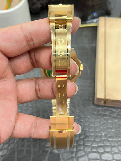 Rolex Submariner Date Yellow Gold “Blue Dial & Blue Bezel” (All-Gold Blue Submariner)
