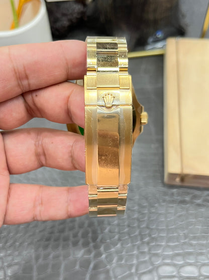 Rolex Submariner Date Yellow Gold “Blue Dial & Blue Bezel” (All-Gold Blue Submariner)