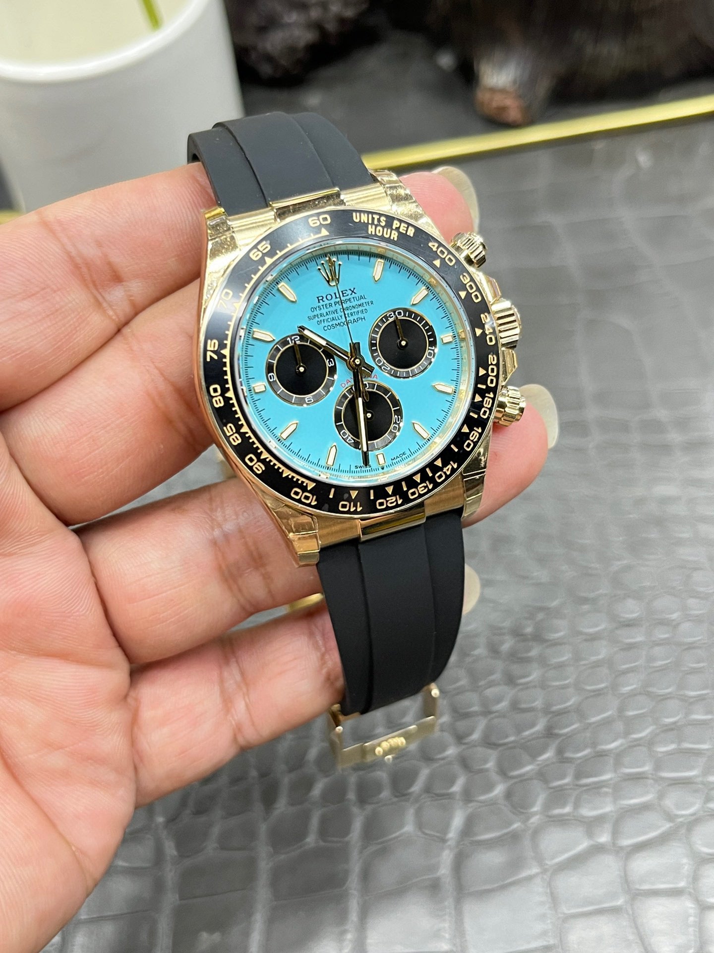 Rolex Cosmograph Daytona Yellow Gold “Tiffany-Blue Dial” M126518LN-0014