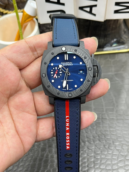 Panerai Submersible Luna Rossa Carbotech PAM01563