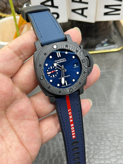 Panerai Submersible Luna Rossa Carbotech PAM01563