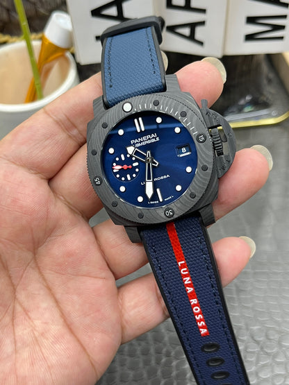 Panerai Submersible Luna Rossa Carbotech PAM01563
