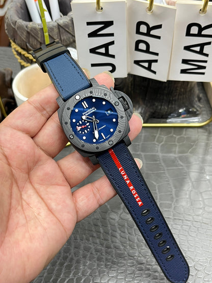 Panerai Submersible Luna Rossa Carbotech PAM01563