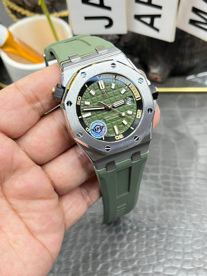 Audemars Piguet Royal Oak Offshore Diver 15720ST.OO.A052CA.01