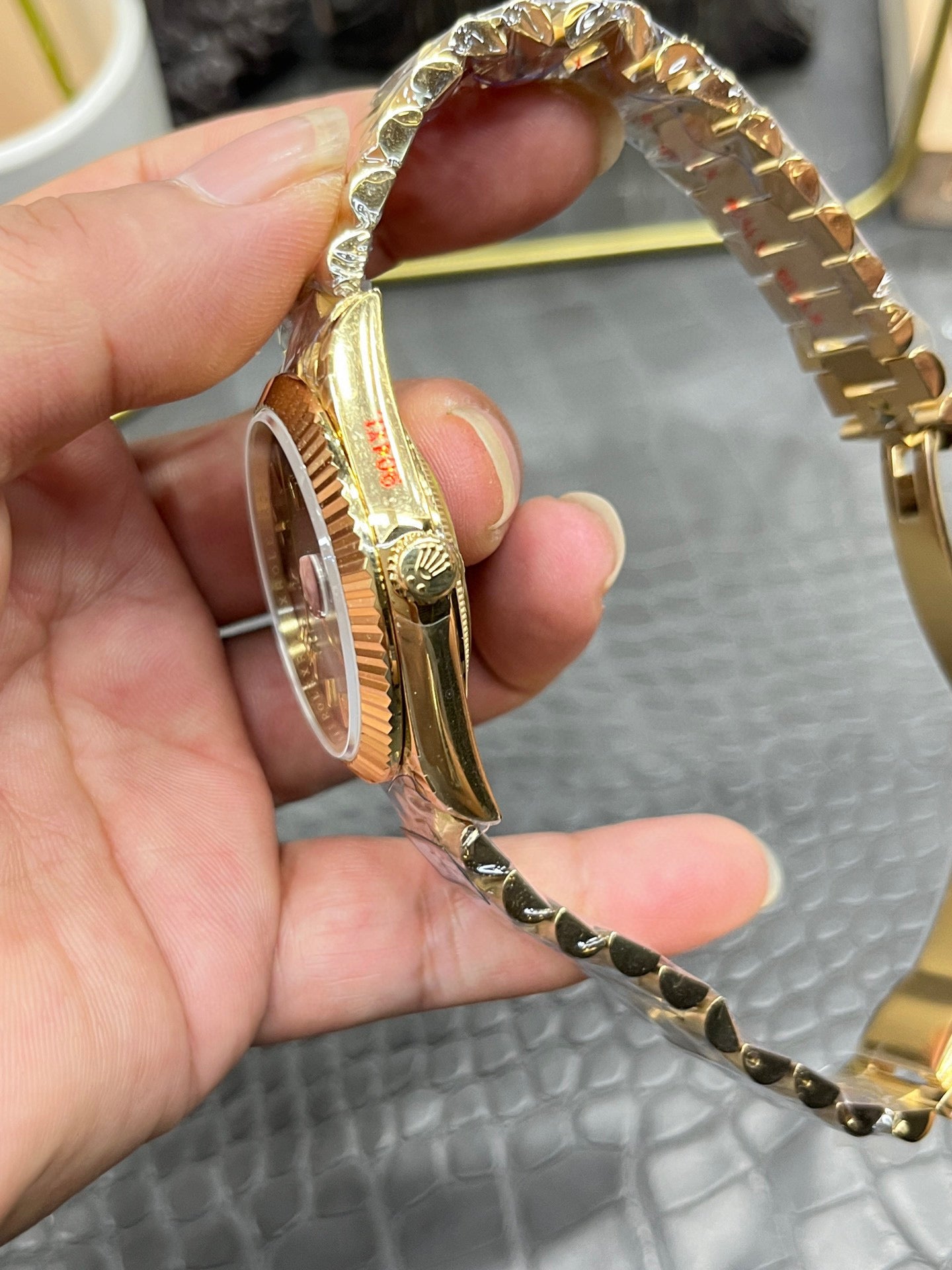 Rolex Day-Date 40 M228238-0069