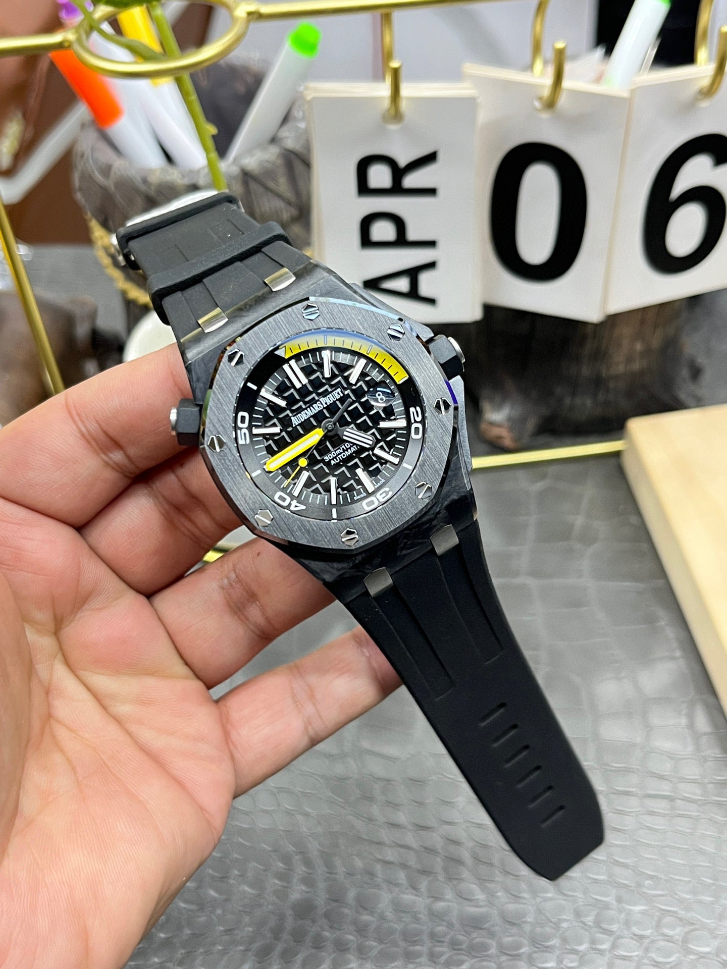 Audemars Piguet Royal Oak Offshore Diver 15706AU.OO.A002CA.01
