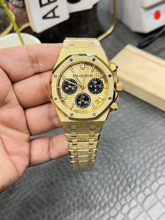 Audemars Piguet Royal Oak Selfwinding Chronograph 26240BA.GG.1324BA.01